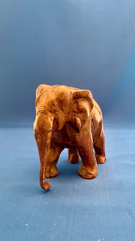 Antike Handgeschnitzte Holzelefanten aus Tropenholz in Wuppertal