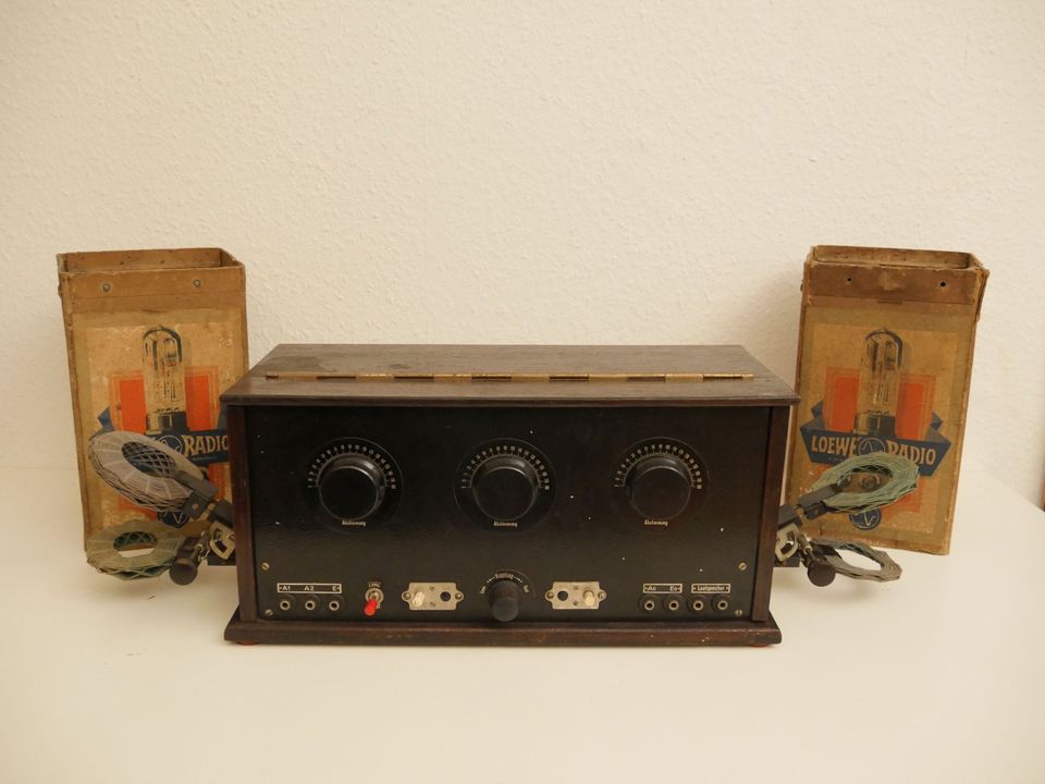Suche Röhrenradio, Detektor, Röhren, Lautsprecher, antikes Radio in Wiesbaden