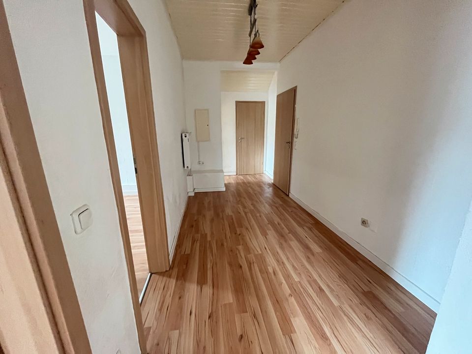 SCHADE IMMOBILIEN - Gemütliche 2-Zimmer-Dachgeschosswohnung in Lüdenscheider Altstadt! in Lüdenscheid