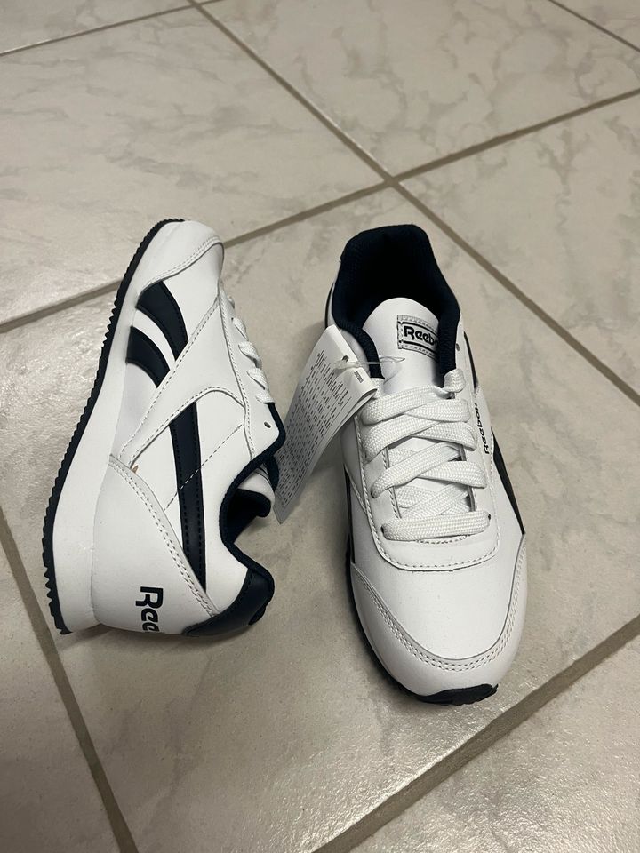 Reebok Sneaker neu in Iffezheim