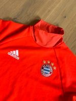 FC Bayern -Adidas- Aufwärmshirt Fleece Climacool Bayern - Winklarn Vorschau