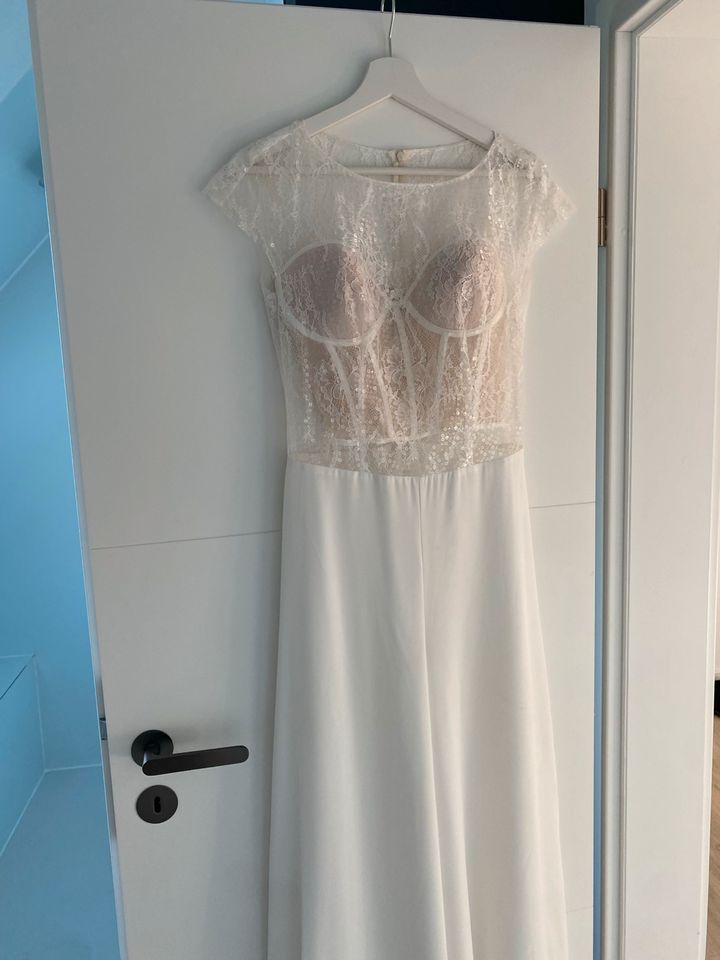 Wunderschöner Braut Jumpsuit zu verkaufen in Stuvenborn