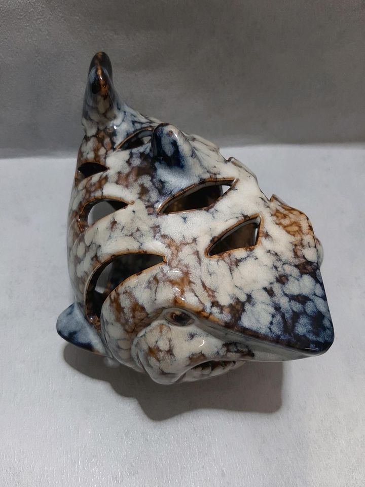 Li'Shay Keramik Kerzenhalter Hai-Fisch Kopf Design Selten Deko in Wolfsburg
