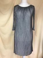 Rippchen Sommerkleid leicht und macht schlank! Bayern - Reichertshofen Vorschau