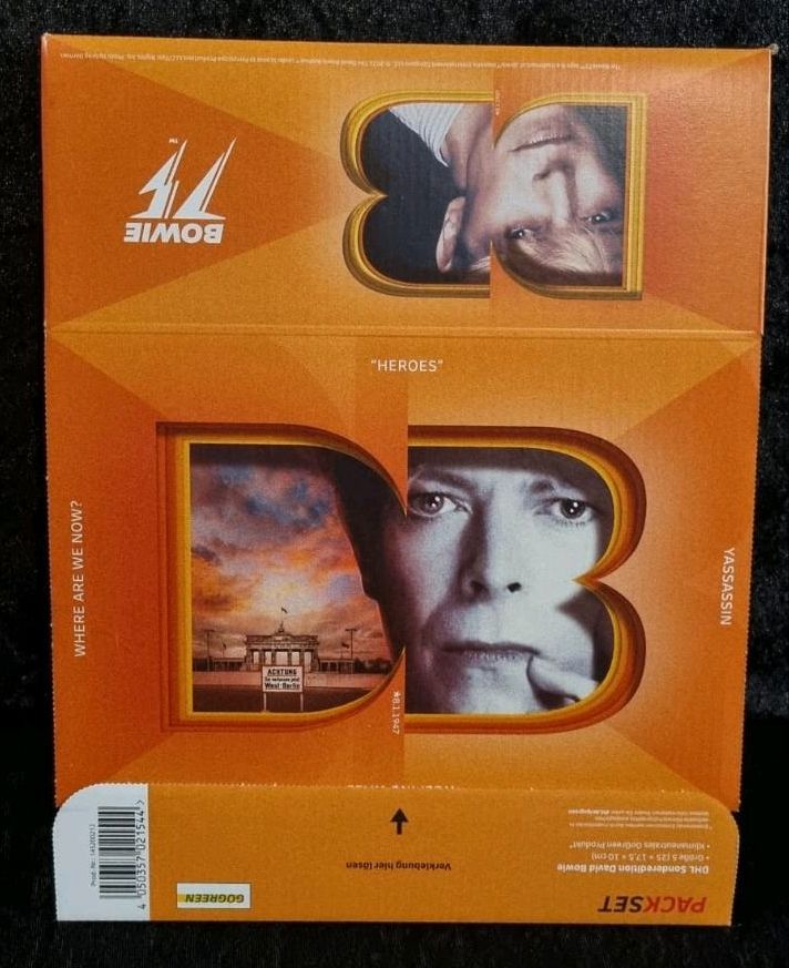 David Bowie Fanartikel packset Karton in Berlin