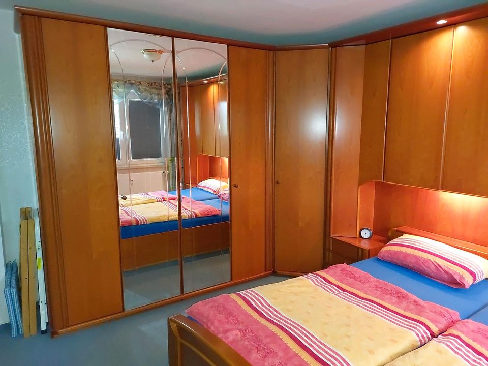 Schlafzimmer für selbstabholer in Kirsche in Flensburg