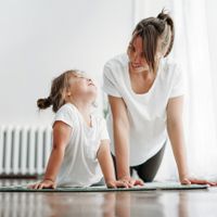 Eltern-Kind-Yogakurs (3-6 Jahre) Köln - Köln Dellbrück Vorschau