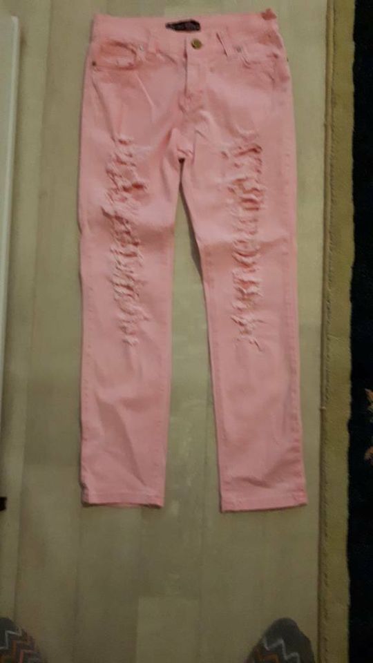 Schöne Pinke Jeans Hose Gr. 26/30 in Krefeld