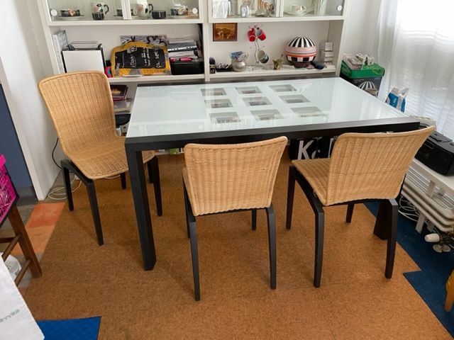 Ligne Roset, 4 Stühle Libra in Peddigrohr, 4 x Stuhl Libra 670 € in Berlin