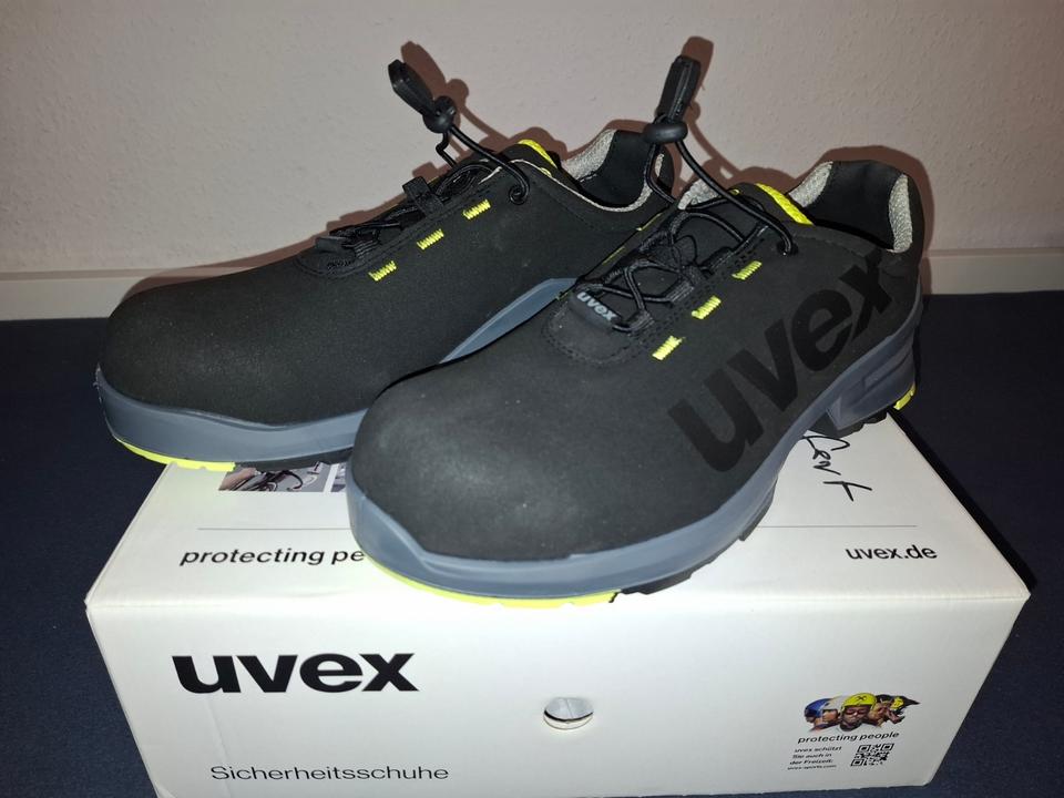 UVEX 1 Unisex Sicherheitsschuhe Schwarz/Gelb, Größe 43 in Hamburg
