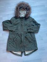 Superdry  Winterjacke mit abnehmbaren Fellkragen Gr. 42 Burglesum - Lesum Vorschau