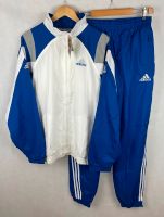 Vintage Adidas Trainingsanzug Gr. L NEU retro Hessen - Kassel Vorschau