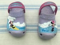 Crocs  Schuhe Kinder Motiv Minnie Mouse Gr. 10/11 Berlin - Reinickendorf Vorschau