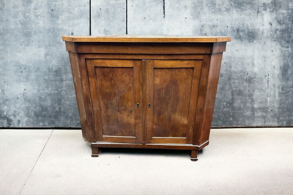 Antik Biedermeier Eckschrank Schrank 90x90x60cm in Düsseldorf