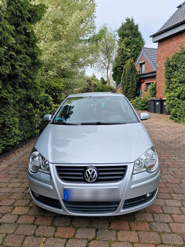 VW Polo 1,2  9N mit Gasanlage + Klima 2 . Hand in Neukirchen-Vluyn