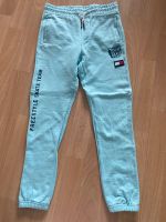 Neu! Jogginghose Gr. 140 Tommy Hilfiger Türkis Berlin - Hohenschönhausen Vorschau