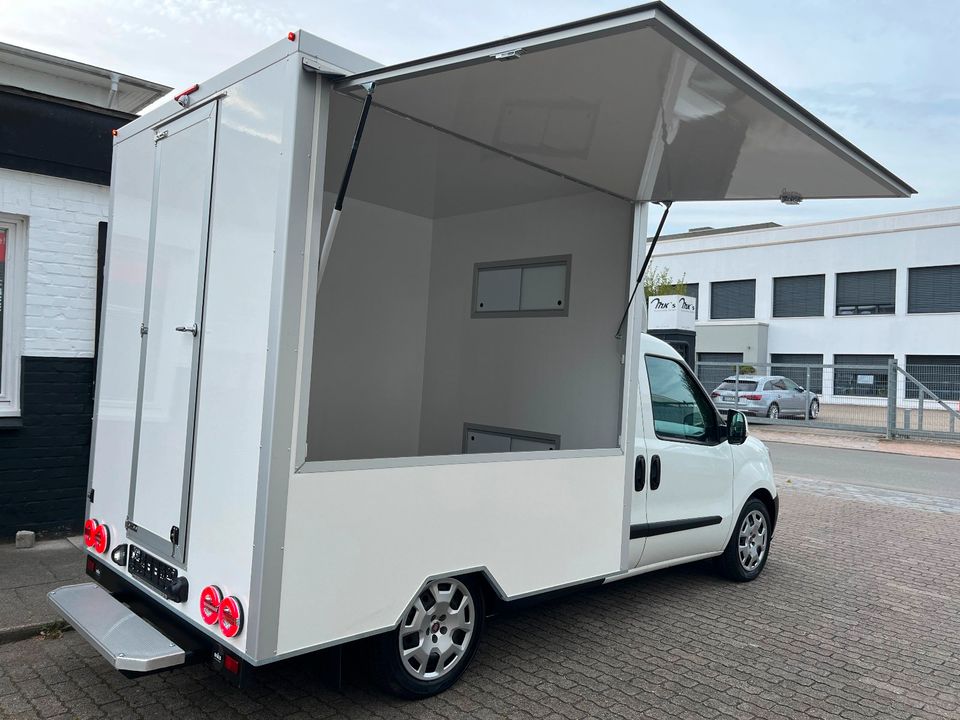 Foodtruck Fiat Doblo 1.6D Verkaufsaufbau Verkaufsfahrzeug in Hamburg