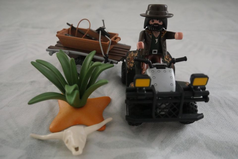 Verschiedenes Playmobil nach Themen abzugeben:Bauernhof, D in Essen