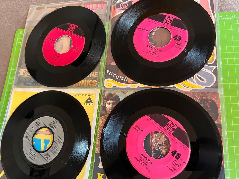 4xThe Kinks; Schallplatten, Singles, 7'', 1969-1982 in Hannover