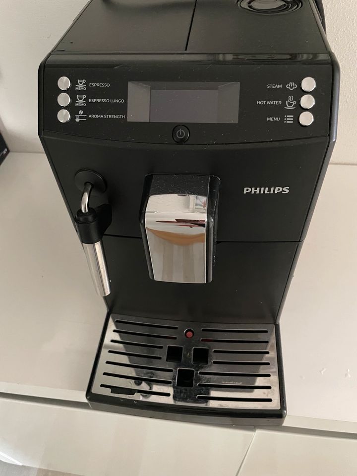 Philips Espresso Kaffeevollautomat, Kaffeemaschine in Planegg