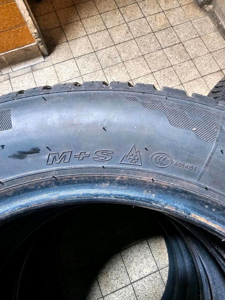 2x 165/65 R14 Ganzjahr fast wie Neu in Hamburg