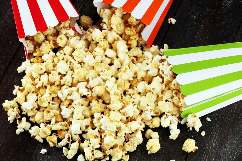 Popcornmaschine mieten mit Popcornmais+Tüten / Hüpfburg Paderborn in Paderborn