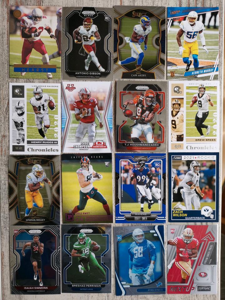 Football NFL Panini Sammelkarten. Trading Cards Mahomes, Purdy... in Reutlingen