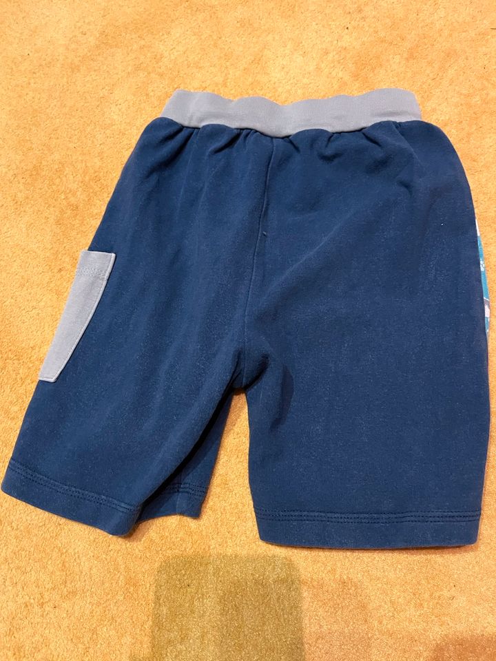 Shorts BABAUBA kurze Hosen 104 110 116 122 128 in Sehnde