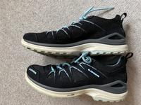 Lowa Outdoor Schuhe, Goretex, Gr. 39,5 blau Nordrhein-Westfalen - Bad Oeynhausen Vorschau