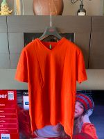 T - Shirt - United Colors of Benetton in Größe L - ungetragen Berlin - Charlottenburg Vorschau