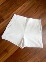 ZARA  WOMAN Shorts Weiß  Gr. M TOP Hessen - Darmstadt Vorschau