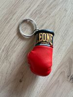 Schlüsselanhänger Leone Boxhandschuh Boxer Handschuh Anhänger Dortmund - Wickede Vorschau