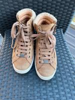 UGG Boots Sneaker Olive mit Schnürsenkeln, Gr. 39 Bayern - Seukendorf Vorschau