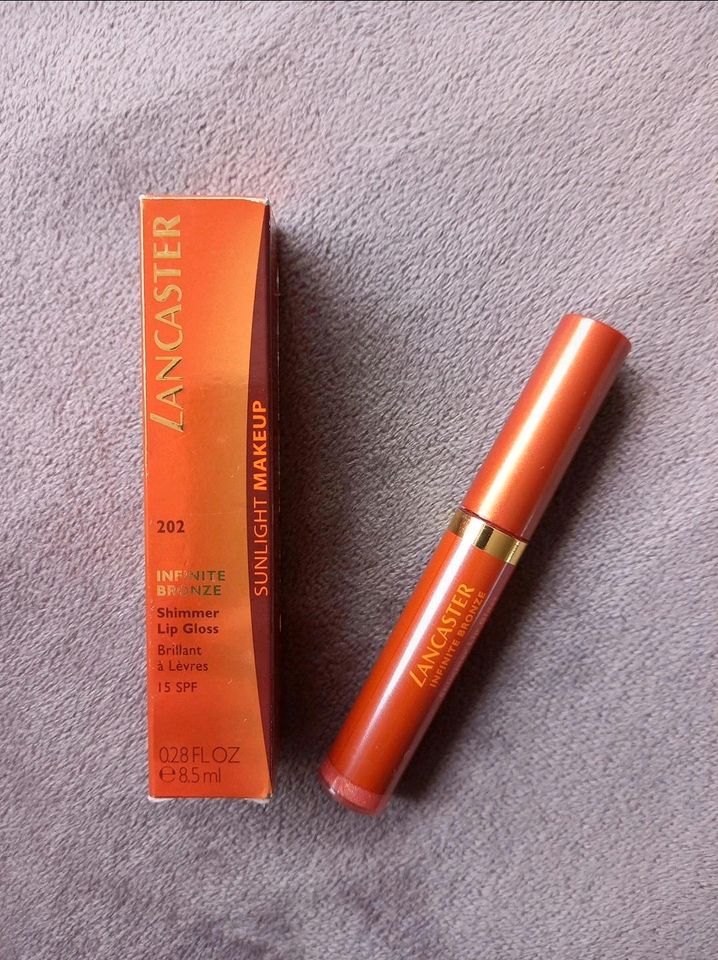 Lancaster Infinite Bronze 202 Shimmer Lip Gloss 15 SPF in Köln