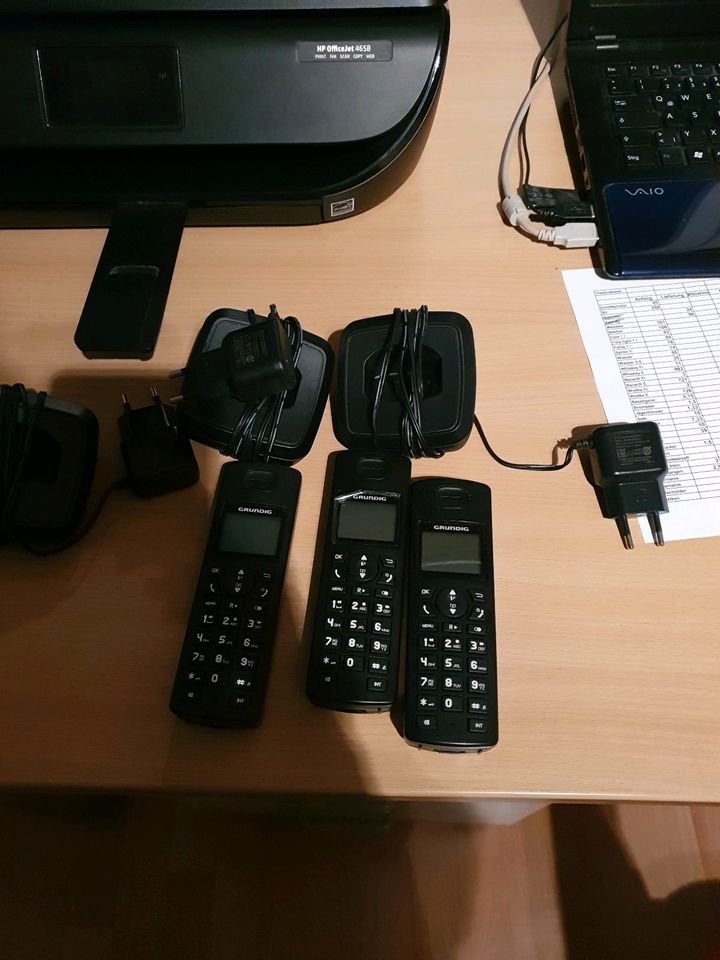 Grundig schnurloses Telefon mit 3 Stationen in Wackernheim