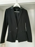 H&M Blazer Gr. 36 schwarz m. Kunstlederdetails Business Hessen - Hochheim am Main Vorschau