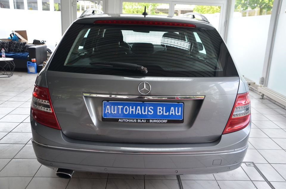 Mercedes-Benz C 220 T CDI Elegance*AUTOMATIK*NAVI*BI-XENON*PDC in Burgdorf