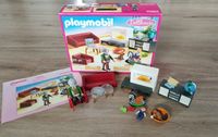 Playmobil Dollhouse 70207 gemütliches Wohnzimmer Kamin Licht Nordrhein-Westfalen - Weilerswist Vorschau