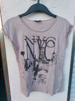 Amisu New Yorker T-Shirt Sommertop Sommershirt Rosé Grau Muster Baden-Württemberg - Mötzingen Vorschau