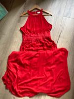 wie neu!langes Kleid VILA rot schick Hochzeit Brautjungfer Gr. 40 Dresden - Bühlau/Weißer Hirsch Vorschau