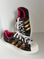 Adidas Superstar W Core Black Floral Sonderedition Gr. 38 Niedersachsen - Sehnde Vorschau