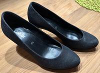 Pumps schwarz Glitzer von Gabor Gr. 5 1/2 /38,5 Nordrhein-Westfalen - Menden Vorschau