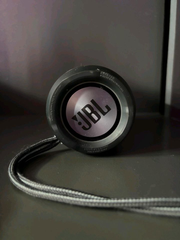 JBL flip Essential in Reichenbach (Vogtland)