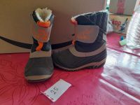 Kinder Winterschuhe Stiefel Gr 25 Nordrhein-Westfalen - Hürth Vorschau