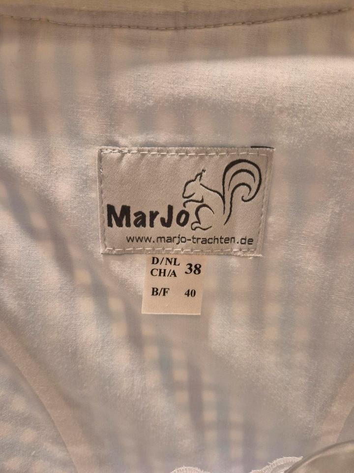 Dirndl Marjo blau weiß kariert mit Bluse Fuchs Trachtenmoden in Uelzen