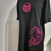 One piece Anime Donflamingo  Herren T-shirt Bayern - Aschaffenburg Vorschau