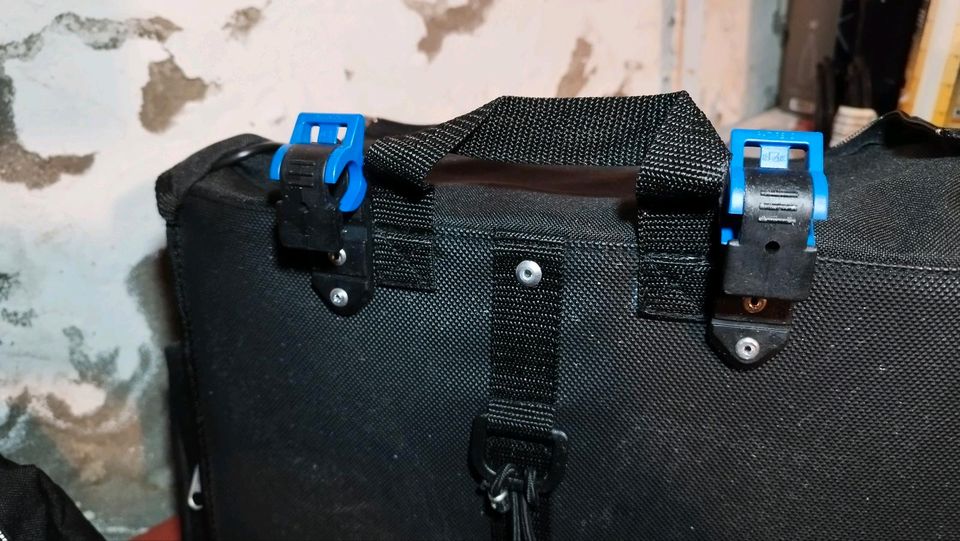 Bikepacking Gepäck Taschen wasserdicht Universal in Köln