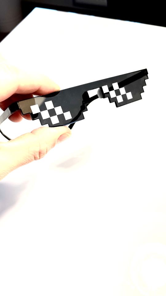 Pixel Sonnenbrille, Schmuck in Dresden