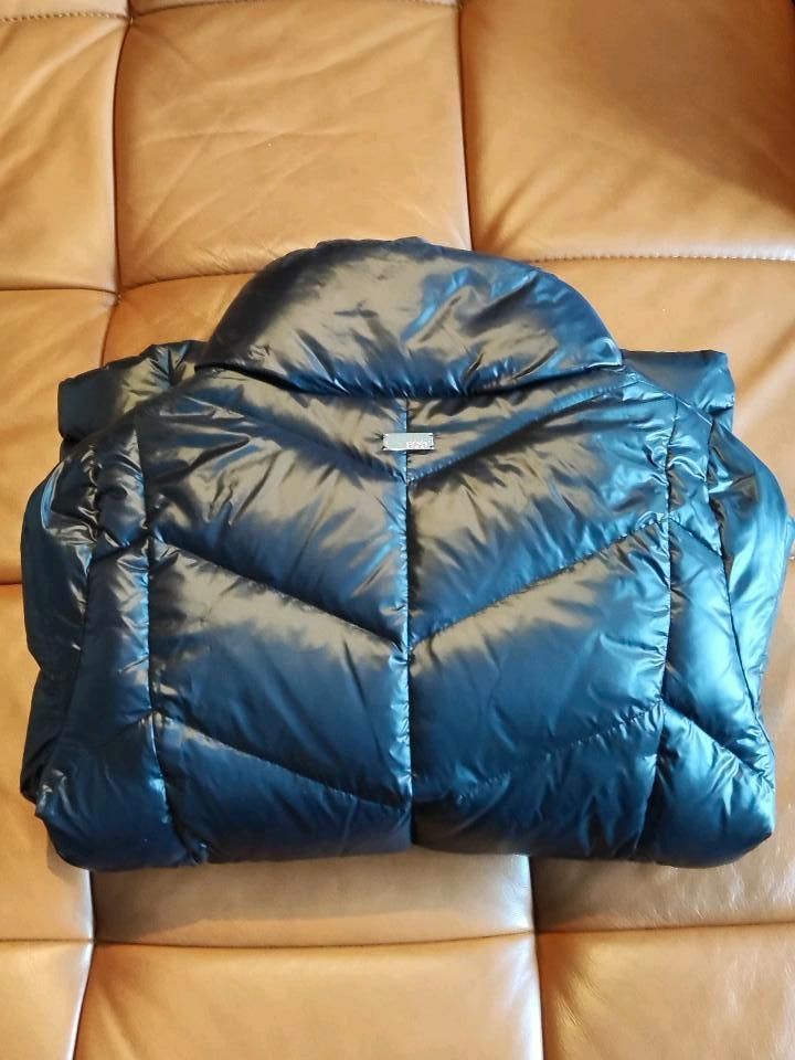 Escada Sport Daunenjacke Jacke Winter in Reutlingen