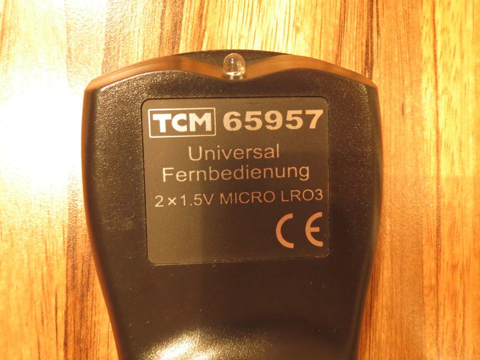 Universal Fernbedienung    TCHIBO TCM 65957 in Essen